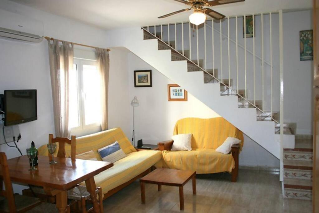 El Tracho Townhouse El Campelloヴィラ エクステリア 写真