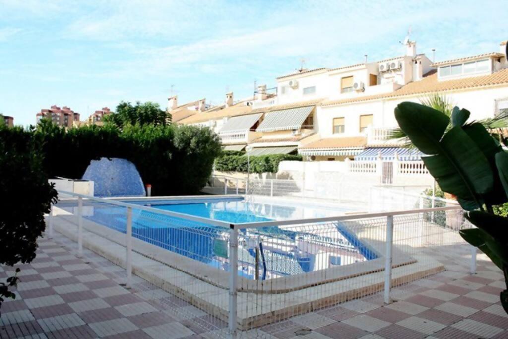 El Tracho Townhouse El Campelloヴィラ エクステリア 写真
