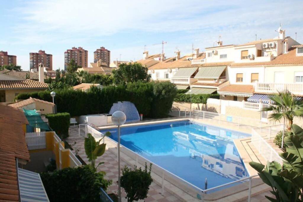 El Tracho Townhouse El Campelloヴィラ エクステリア 写真